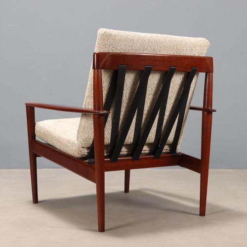 Vintage Italian Lounge Chair in Teak and Bouclé Fabric, 1960s For Sale - Image 11 of 13