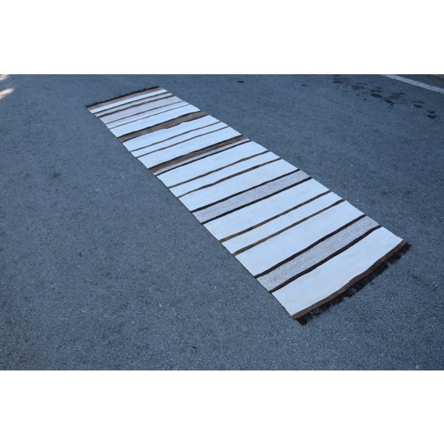Size: 2.4 x 8.8 ft (75 x 270 cm) 29 x 106 inches Color: Brown , White , Black Material: 100% Wool Fast Shipping: Delivery...