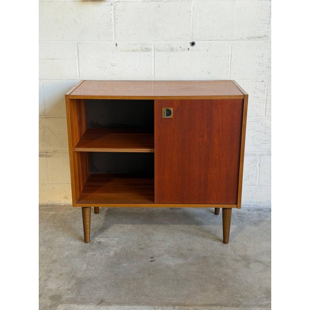 Small Teak Sliding-Door Sideboard Credenza Danish Mid-Century Modern 1960s For Sale In Los Angeles - Image 6 of 10
