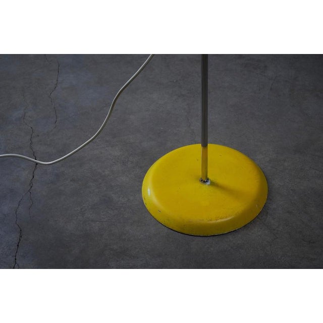 1970s Postmodern Bright Yellow and Chrome Adjustable Hat Floor Lamp, 1970s For Sale - Image 5 of 8