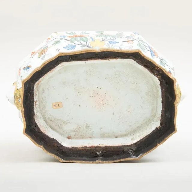 Antique 18th Century Delft French Glaze Faïence Octagonal Inkwell For Sale - Image 9 of 10