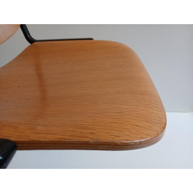 DSC 106 Chair by Giancarlo Piretti for Casteli For Sale - Image 12 of 14