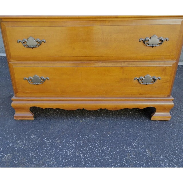 Brown 1960s American Colonial Revival Cherry Seven-Drawer Chest-on-Chest For Sale - Image 8 of 11