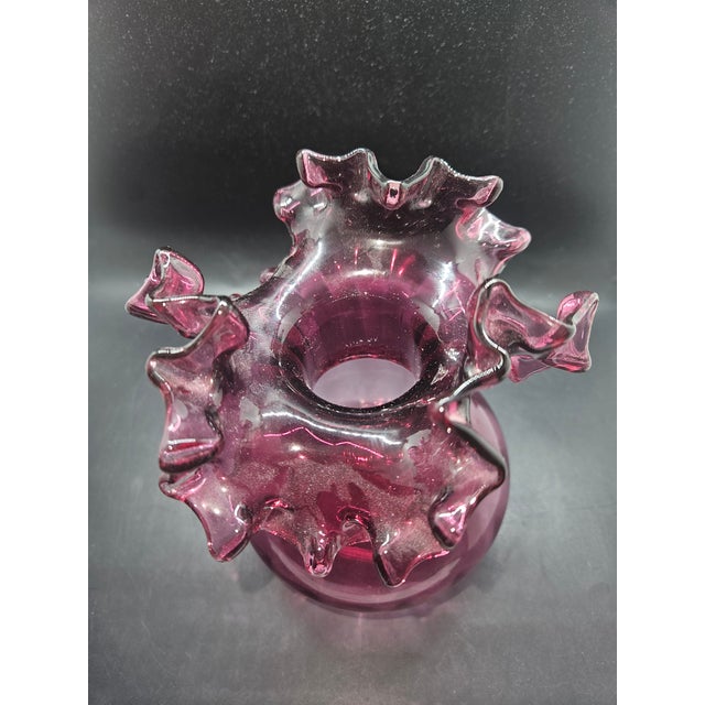 Coin Ruffled Vase Vintage Fenton Glass Cranberry For Sale - Image 4 of 4