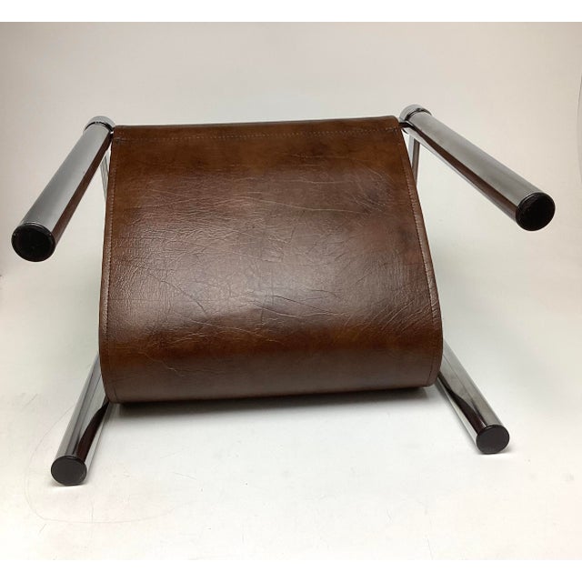 Vintage Mid Century Modern Chrome and Brown Vinyl Magazine Rack. C 1970s For Sale - Image 4 of 5
