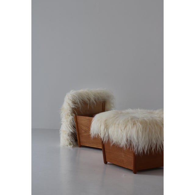 Set of Modern Scandinavian Stools in Oak and Sheepskin, Denmark, 1960s For Sale - Image 17 of 18