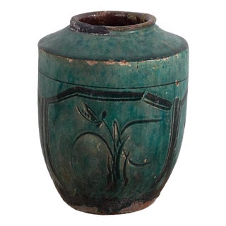 Antique Chinese Vase in Ceramic For Sale