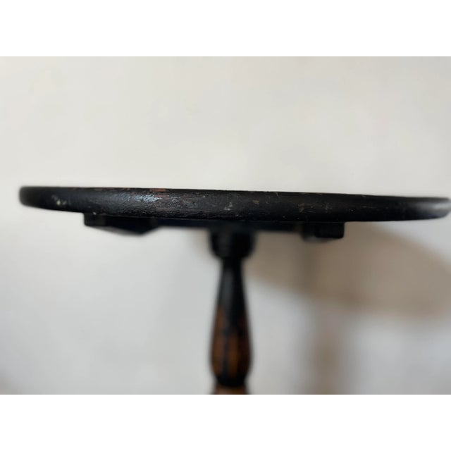 Antique Black Chinoiserie Tilt Top Table With Hand-Painted Asian Scene, Emperor in a Temple For Sale - Image 10 of 13