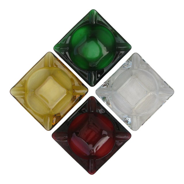 Mid-Century Modern Art Glass Ashtrays, Set of 4 For Sale