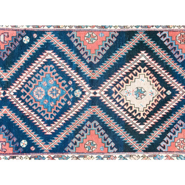 Early 20th Century Persian Bakhtiari Rug For Sale In Chicago - Image 6 of 16