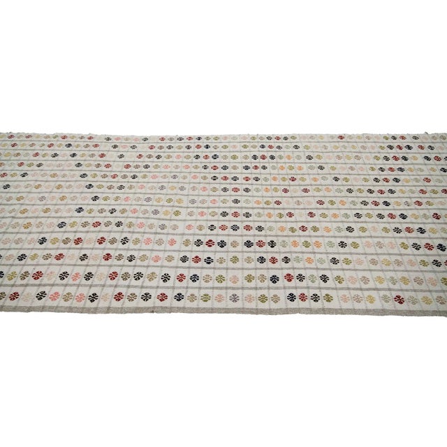 Vintage Embroidered Turkish Kilim Rug- 3′3″ × 9′6″ For Sale - Image 4 of 7