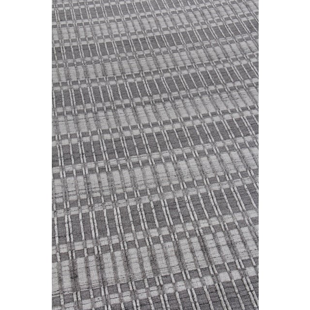 Exquisite Rugs Caudry Hand Loom Wool Dark Gray - 10'x14' For Sale In Los Angeles - Image 6 of 8