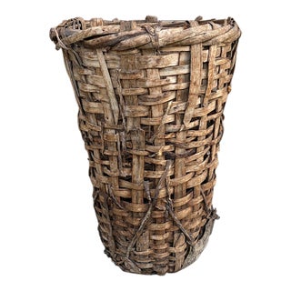 19th-Century French Handwoven Oak Harvest Basket For Sale