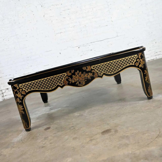 1980's Drexel Heritage Coffee Table Et Cetera Collection Chinoiserie Black & Gold Painted & Burl With Glass Insert For Sale - Image 9 of 14
