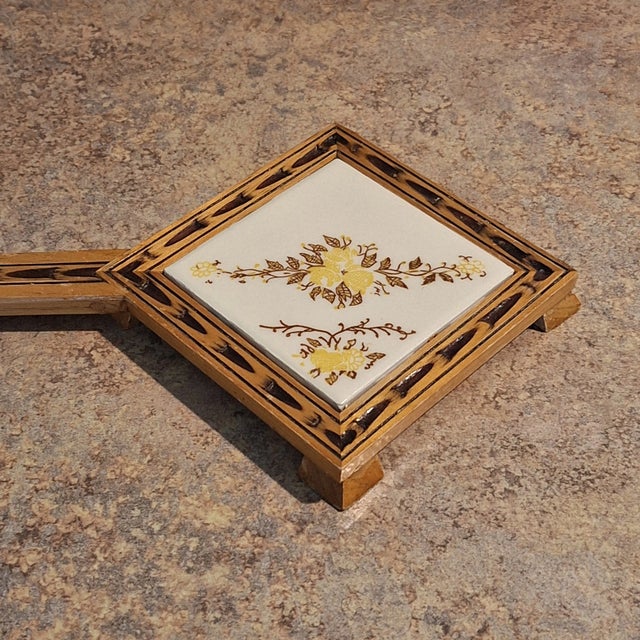 Circa 1970s Orion Monterrey Mexico Ceramic Wood Handled Floral Design Trivet For Sale In Austin - Image 6 of 11