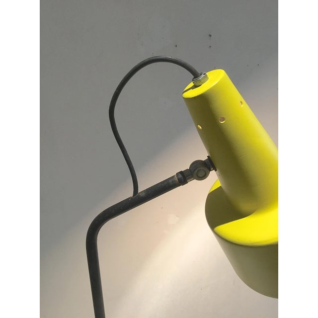 Mid-Century Modern Vintage Model F21 Floor Lamp by Floris Fiedeldij for Artimeta For Sale - Image 3 of 8