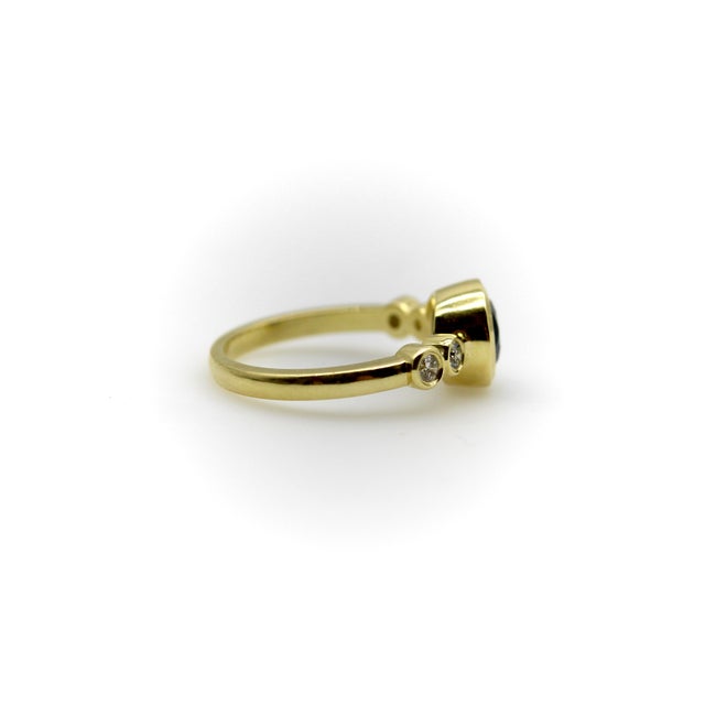 1990s Sapphire and Diamond Bezel Set 18k Gold Ring, Size 4.5 For Sale - Image 4 of 12