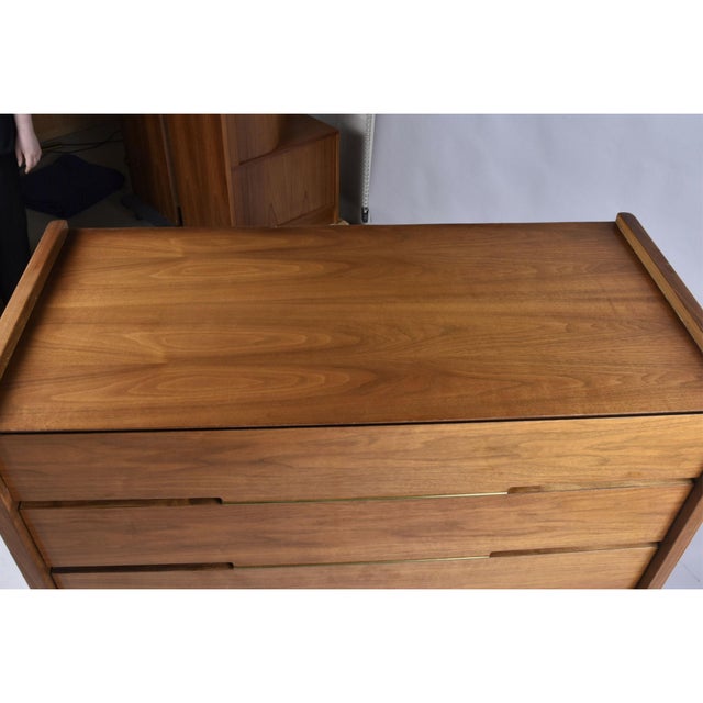 Kent Coffey Hoke Wood Products Mid-Century Modern Walnut High Boy Dresser For Sale - Image 4 of 18