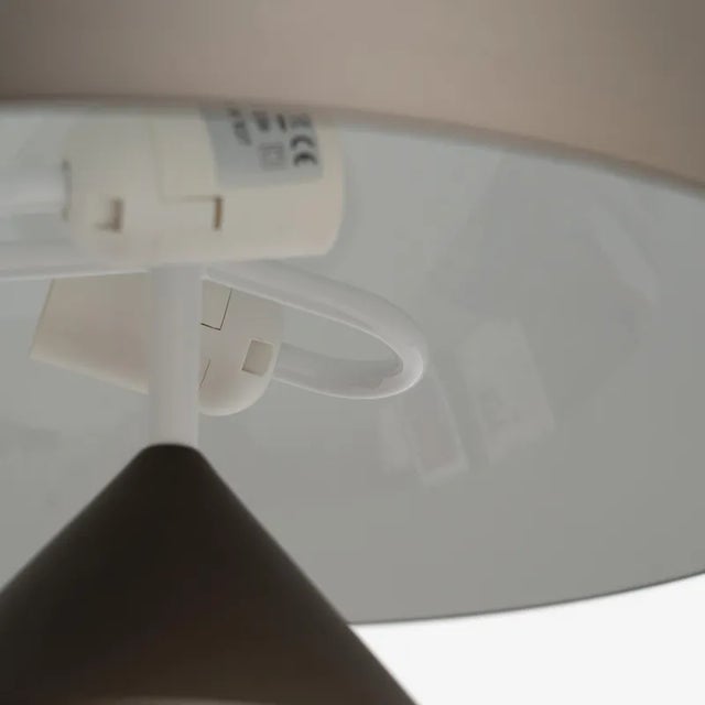 Atollo Medium Metal Satin Bronze Table Lamp attributed to Vico Magistretti for Oluce For Sale - Image 6 of 9