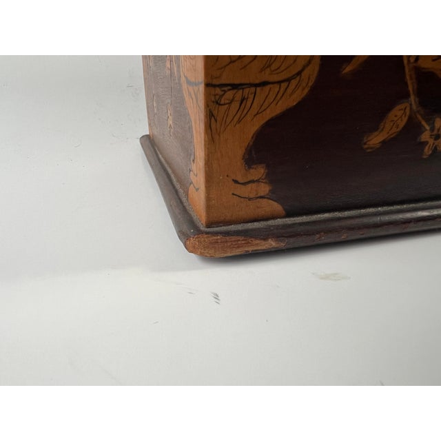 Antique Inlaid Wooden Box With Garlands and Urns For Sale In Portland, ME - Image 6 of 9