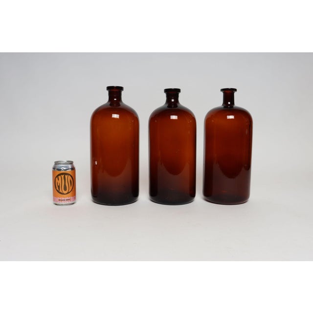 Set of Three Vintage Amber Glass Apothecary Bottles by Owens Illinois Glass Co. For Sale In New York - Image 6 of 18