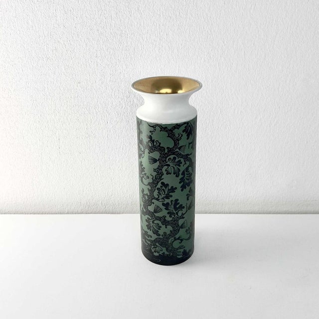 Ceramic Slim Arrigo Finzi Vase with 24 Carat Gold Plating For Sale - Image 7 of 9
