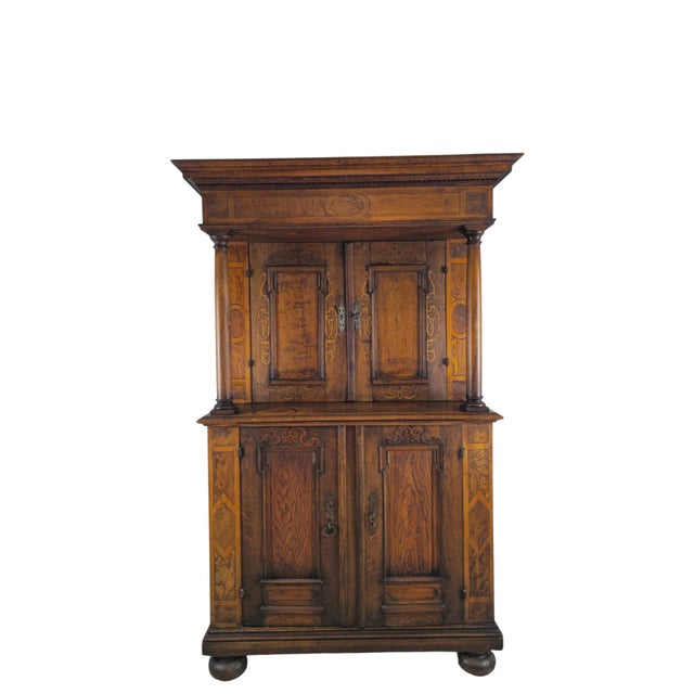 19th Century German Neo-Renaissance Oak and Walnut Buffet For Sale - Image 10 of 10