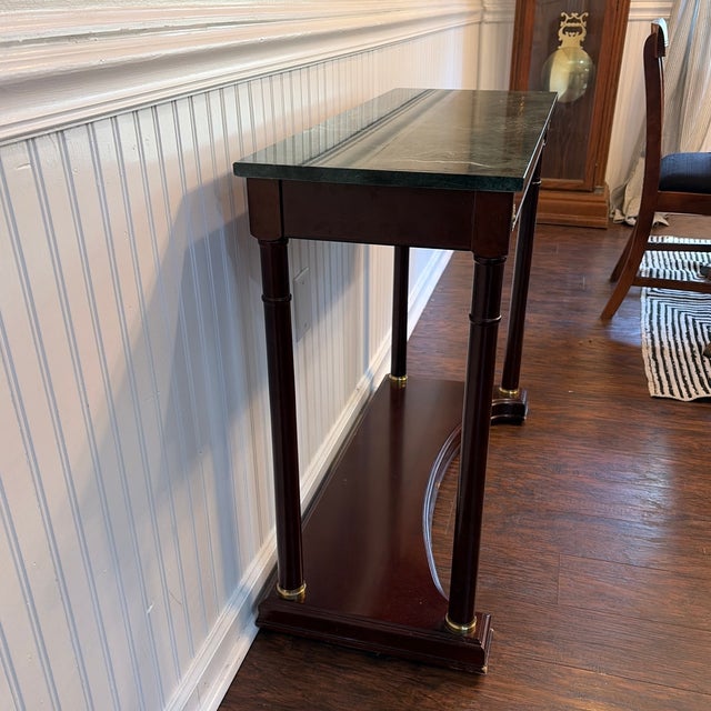 Neoclassical 1980s Bombay Co. Neoclassical Empire Style Mahogany Marble Top Console Table. For Sale - Image 3 of 6
