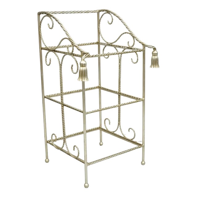Mid 20th Century Italian Hollywood Regency Silver Iron Tassel 3 Tier Etagere Towel Rack Stand For Sale