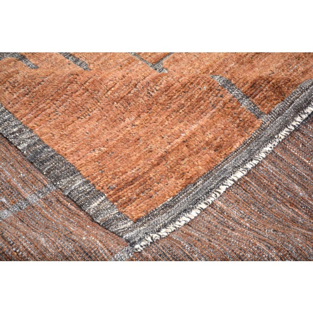 Moroccan Hand Knotted Wool Rug, 9'x12'1'' For Sale In New York - Image 6 of 6