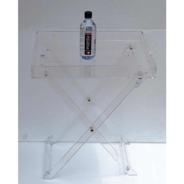 1980s Boho Chic Lucite Folding Tray Table X Stretchers Mid-Century Modern American For Sale - Image 18 of 18