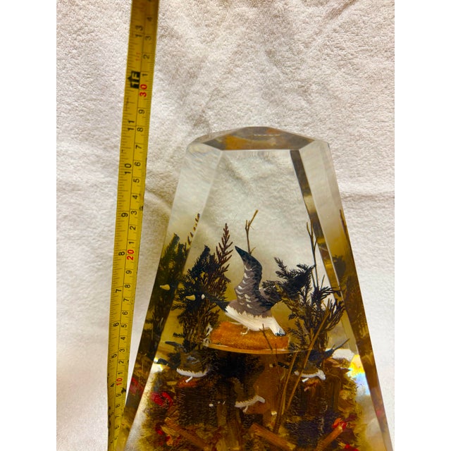 1970s Vintage 1970s 3d Lucite Wildlife Obelisk Paperweight For Sale - Image 5 of 7