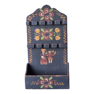 Early 20th Century Pennsylvania Dutch Style Folk Art Spoon Rack For Sale
