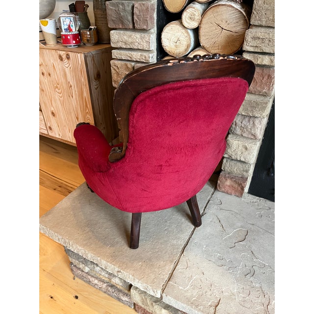 1960s Vintage Red Velvet Children / Dog Grandfathers Chair For Sale - Image 5 of 11