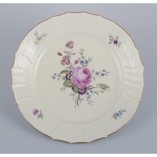 Frijsenborg Luncheon Plates in Hand-Painted Porcelain from Royal Copenhagen, 1950s, Set of 6 For Sale - Image 3 of 10