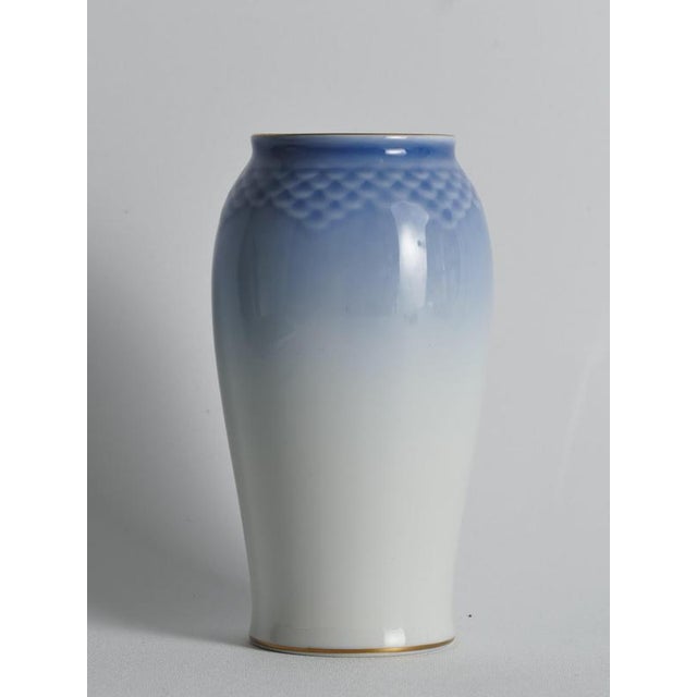 Vintage Porcelain Seagull Model 678 Vase from Bing & Gröndahl, Denmark, 1970s For Sale - Image 6 of 18