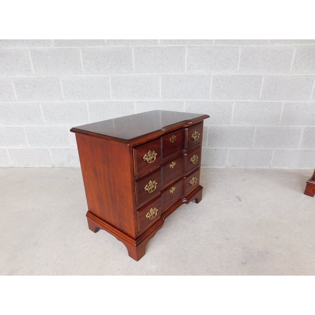 Superior Furniture Co. Goddard Block Front Style Nightstands - A Pair For Sale - Image 11 of 18