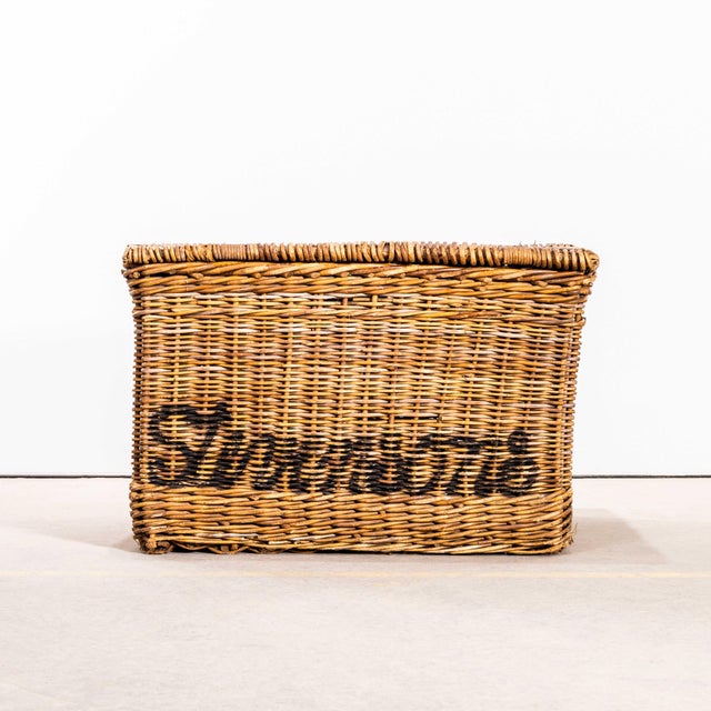 English Wicker Basket, 1920s For Sale - Image 3 of 10