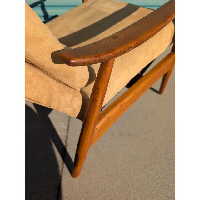 Brown Mid-Century Modern Reclining Lounge Chair Attributed to Milo Baughman for Thayer Coggin, C1960s For Sale - Image 8 of 16