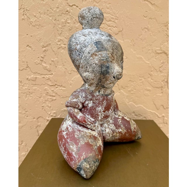 Mexican Nayarit Chinesco Female Figurine For Sale - Image 3 of 5