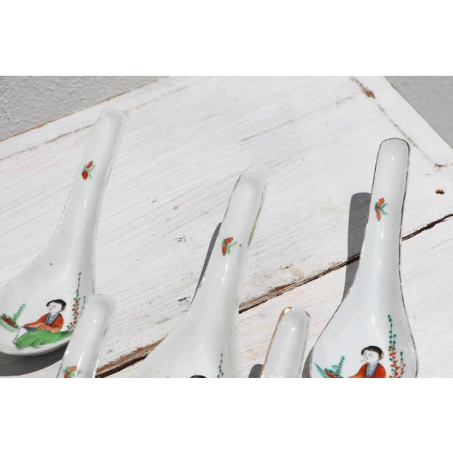 1910s 1910s Chinese Porcelain Spoons, Republic Period - Set of 5 For Sale - Image 5 of 13