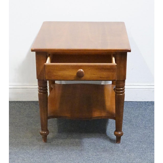 Late 20th Century Durham Furniture Solid Cherry Early American Style 22" Accent End Table 947-53 - Made in Canada For Sale - Image 5 of 13