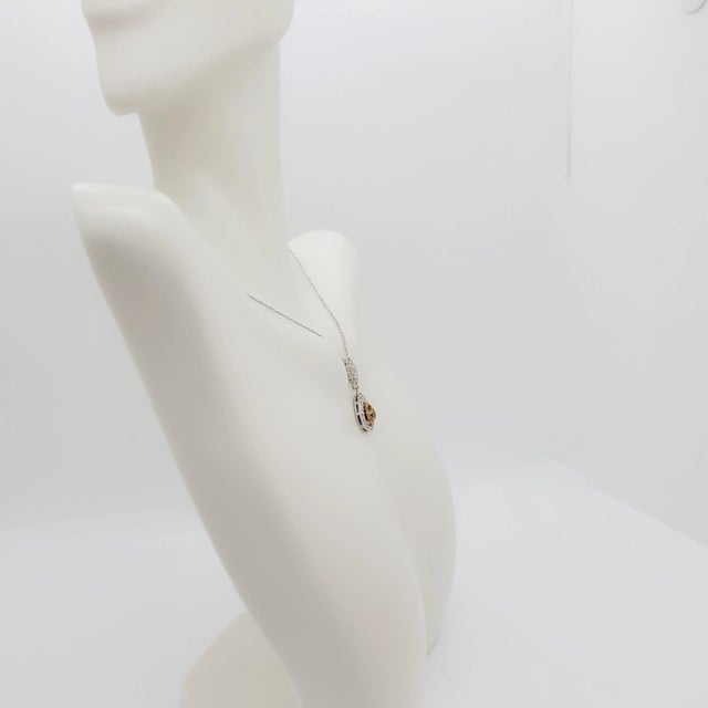 Early 21st Century White and Natural Fancy Color Diamond Pendant Necklace in 18k For Sale - Image 5 of 8