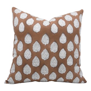 Fabdivin Block Print Cushion Cover 26x26 Inch Thick Cotton White-Betal Leaf For Sale