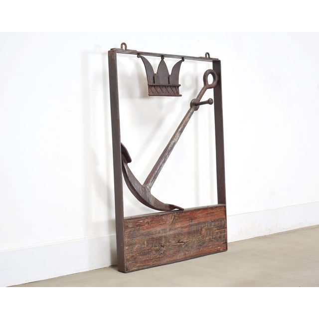 Early 20th Century British Crown & Anchor Iron Hanging Tavern or Pub Sign For Sale - Image 5 of 18