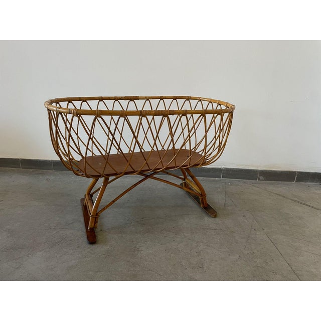 Vintage Rattan Wicker Baby Bassinet on Stand, Europe, 1970s For Sale - Image 6 of 10