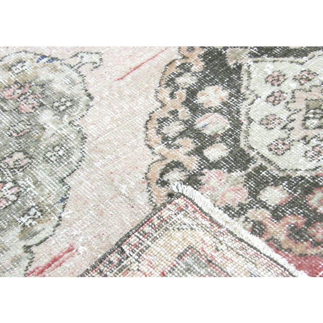 1960s Turkish Oushak Rug For Sale - Image 4 of 6