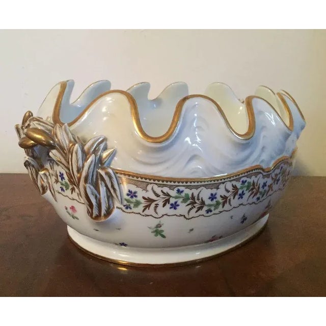 Large 18th Century French Porcelain Centerpiece Cachepot For Sale In New York - Image 6 of 11