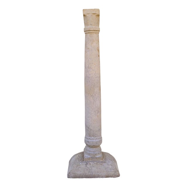 Column in Sculpted White Marble For Sale