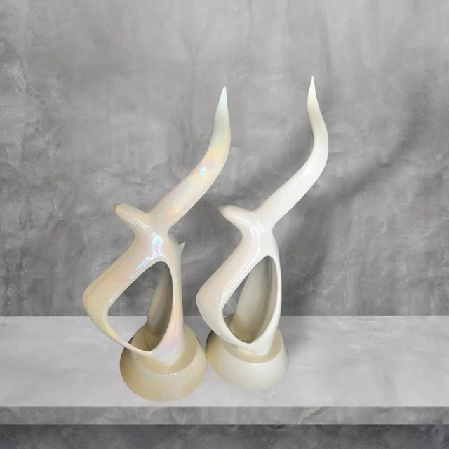 Mid-Century Modern White and Iridescent Seagull Figures- Vintage Set of 2 For Sale - Image 4 of 8